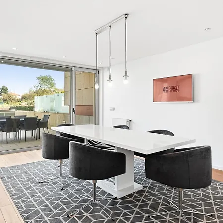 Guestready - Luxurious Beachfront Retreat
